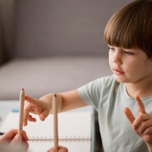 المناهج الاثرائية